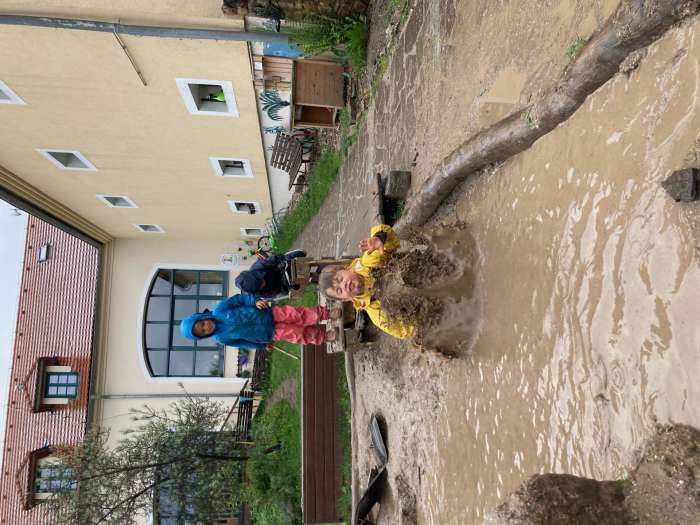 Prší prší, jen se leje, my se tolik RADUJEME!